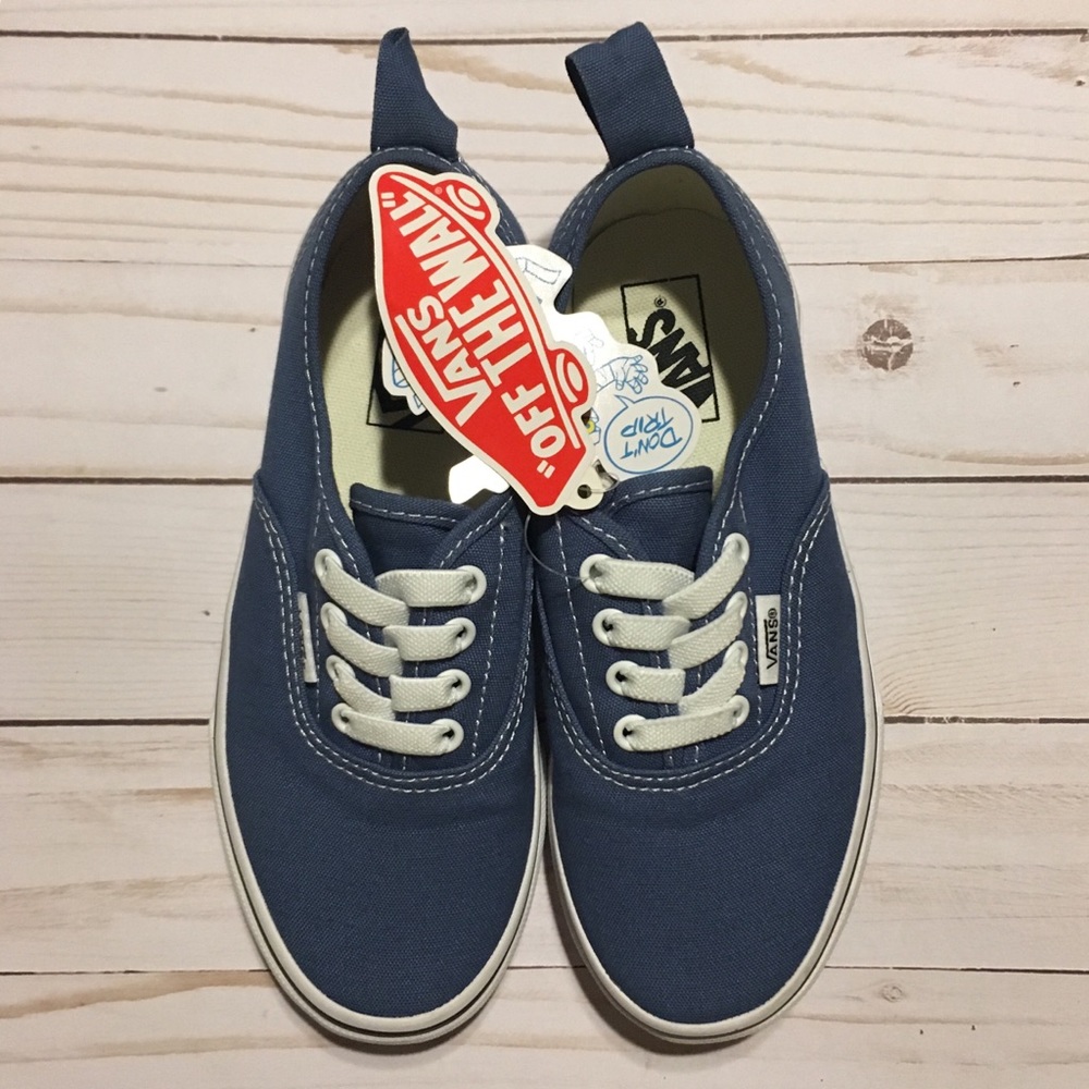 Vans NWT Authentic Elastic- Size 1 Youth